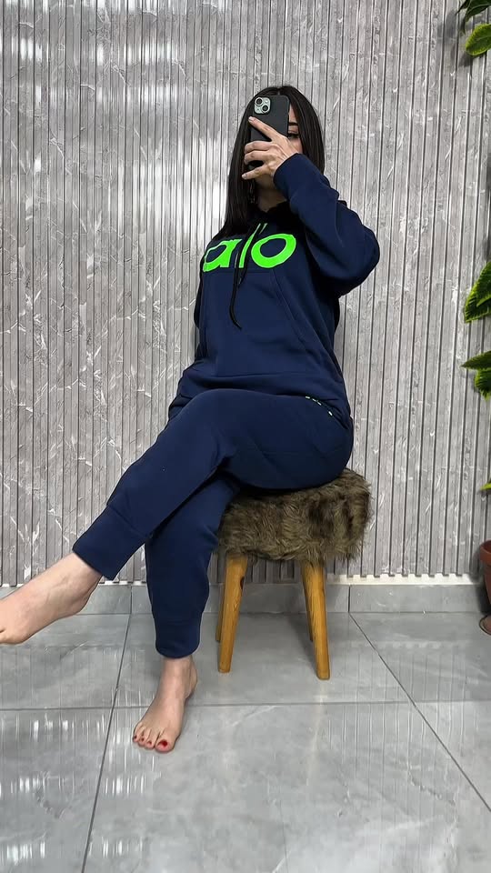 “طقم شتوي راقٍ… جودة عالية وراحة لا تضاهى" alo