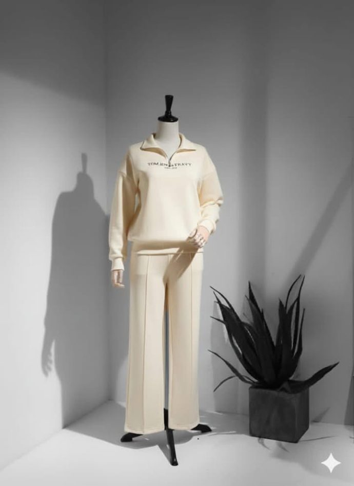 ⁦أناقة هادئة ✨ طقم نسائي عملي يجمع الراحة مع الذوق العصري 🤎⁩ - الصورة ⁦3⁩